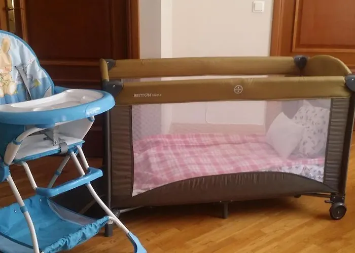 Apartment, New Renovated In Quiet Center With Balcony With Parking * Riga