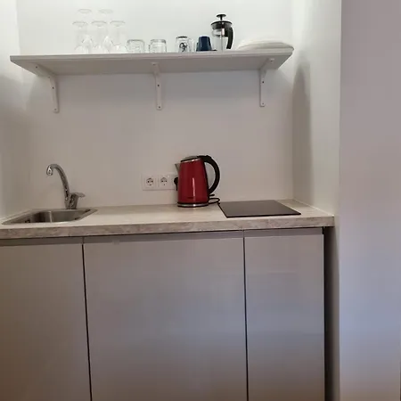 Apartment, New Renovated In Quiet Center With Balcony With Parking